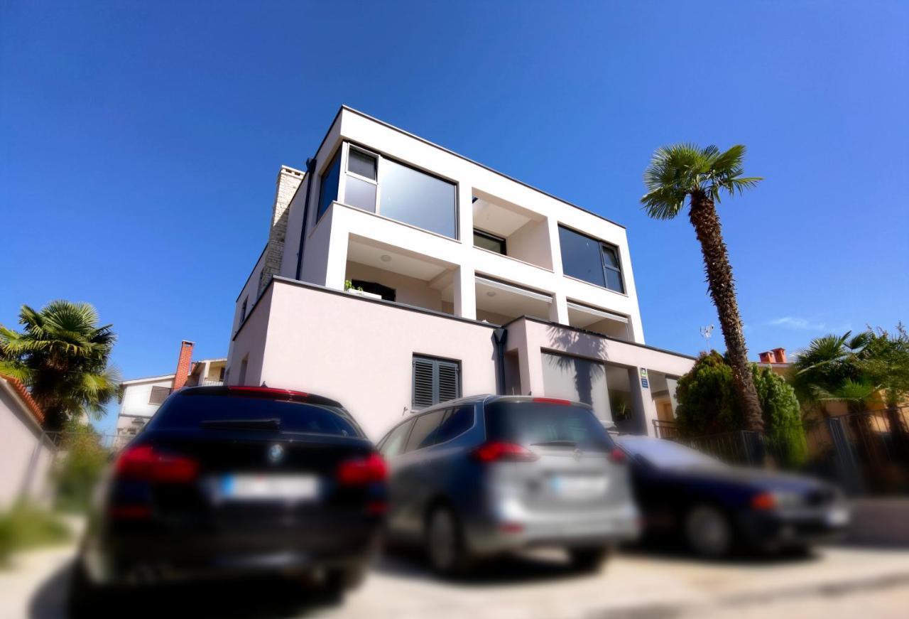 Stay In The Heart Of Porec - 50M To The Beach Buitenkant foto